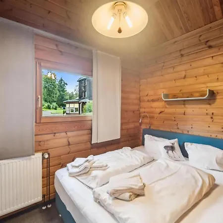 Holiday home Schoenes Direkt Am Schwarzwildgehege *